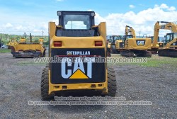 Minicargador-Caterpillar-246-7096-6