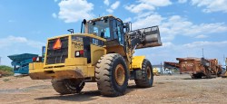 Payloader-Cat-It62g-0422-15