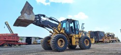 Payloader-Cat-It62g-0422-16