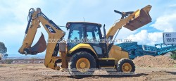 Retroexcavadora-Cat-420F2-4453-24