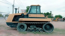 Tractor-agricola-Cat-65-0884-7