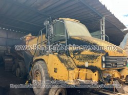 Yucle-Caterpillar-725-2